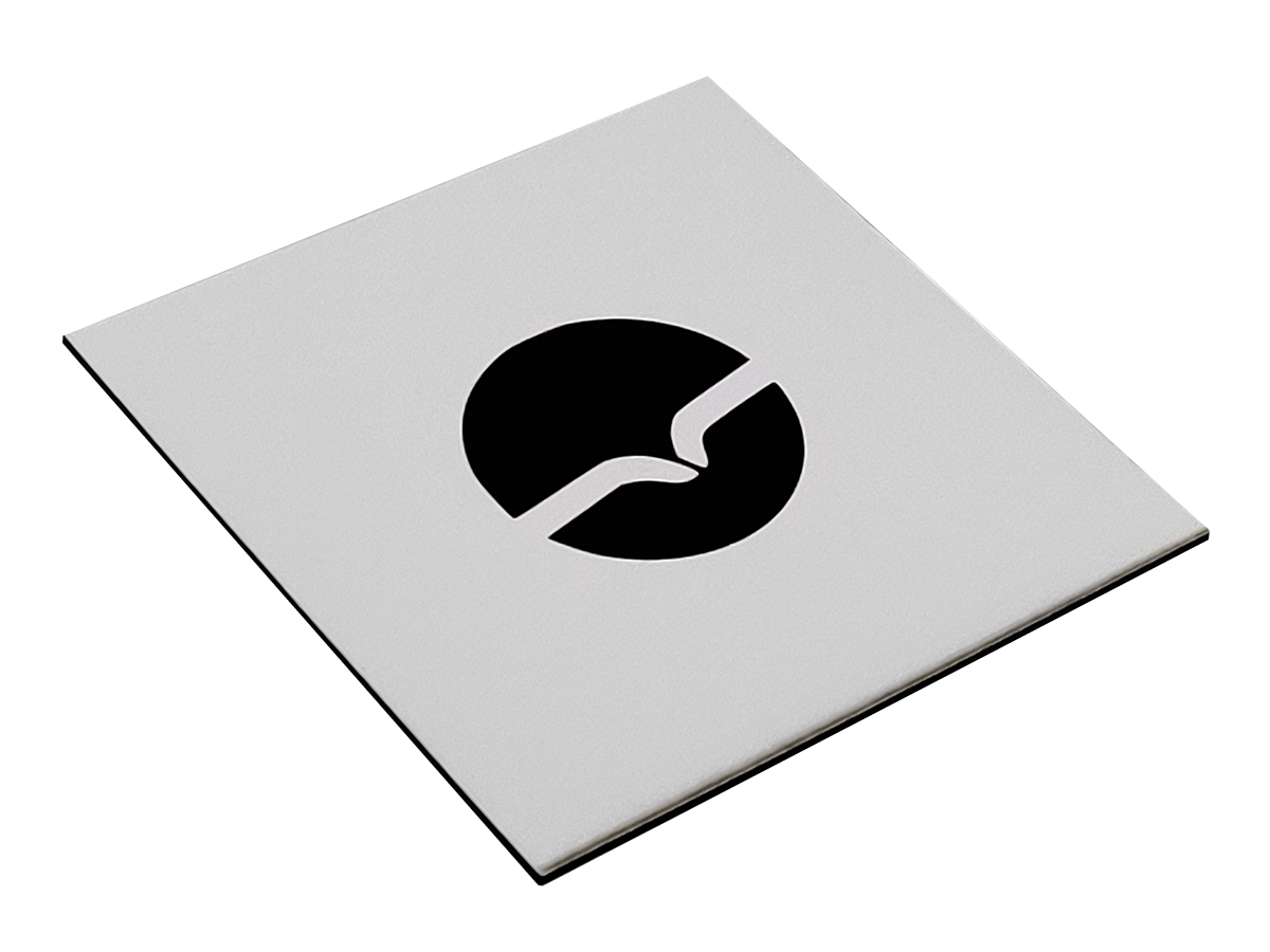 Gravyrplast Vit/Svart 1200x600x1,6 mm